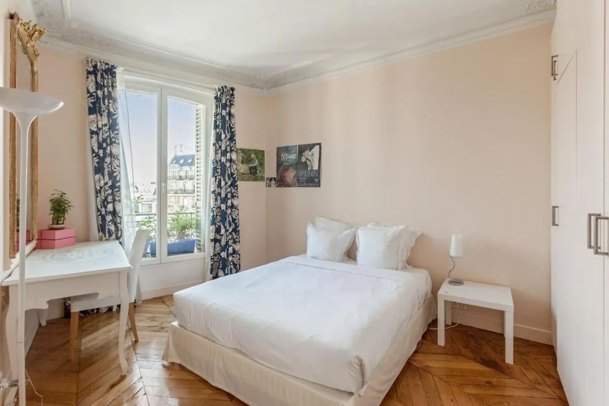 The Azure Pearl -Spacious & Modern París Apartamento